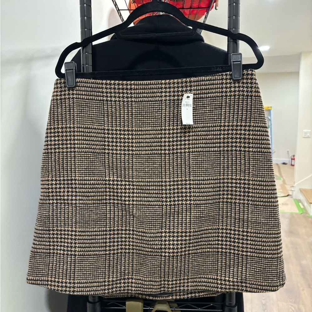 Plaid A-Line Mini Skirt in Brown Check